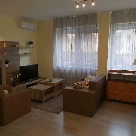 Apartmán Derkovits Segedín